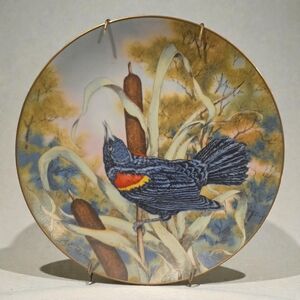 Southern Living Redwinged Blackbird Wall Art Plate.